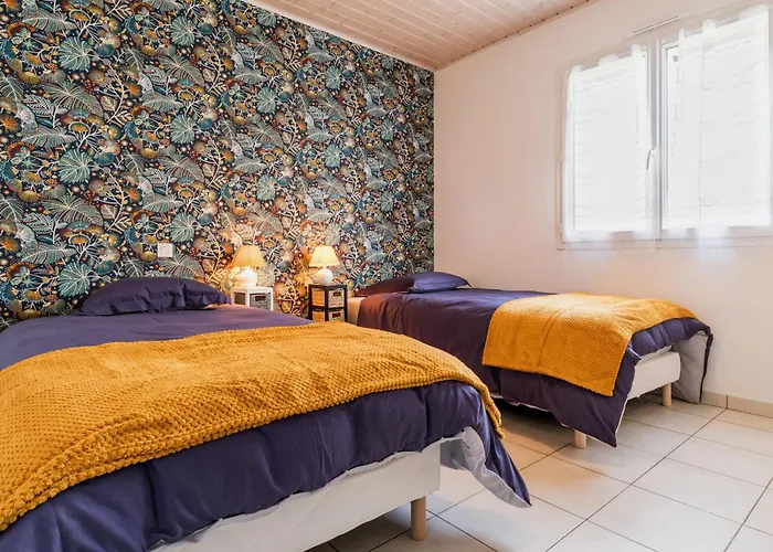 Σπίτι διακοπών Maison Traditionnelle, Proche Plages, Wifi, Jardin - Fr-1-306-1319 *